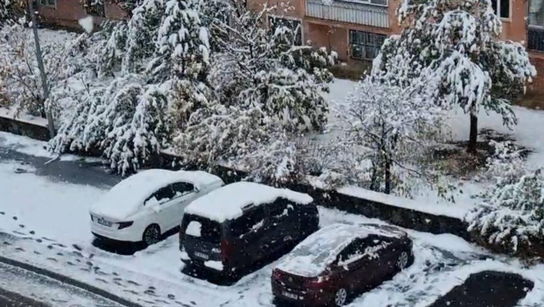 3 ilimiz beyaz örtüyle kaplandı! Kar kalınlığı 26 santimetre 22